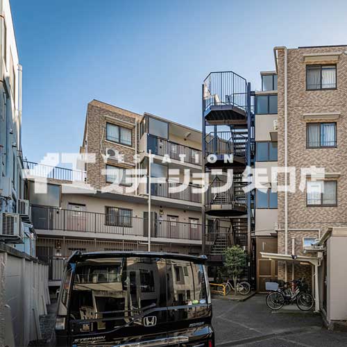 大田区千鳥町２丁目　朝日千鳥町マンション　駐車場