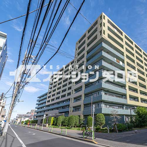 クレストフォルム東京リバーコート　前面道路