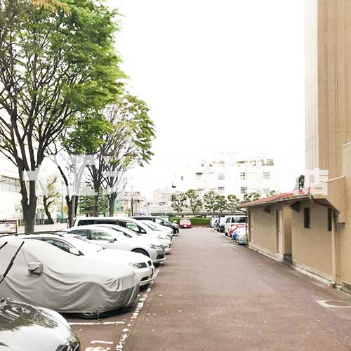 多摩川ハイム２号棟　駐車場