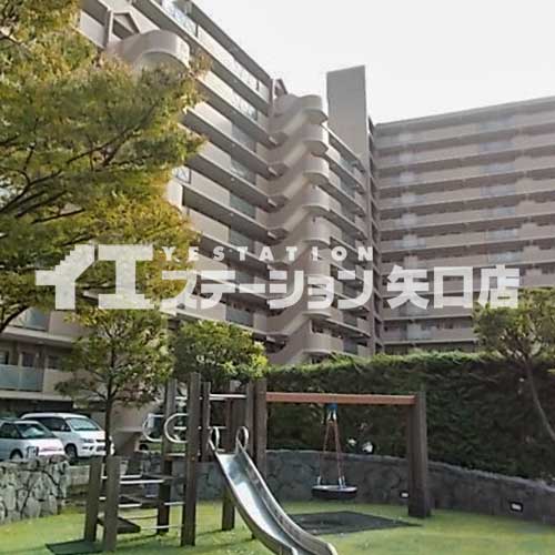 ワイズ２２２　敷地内公園