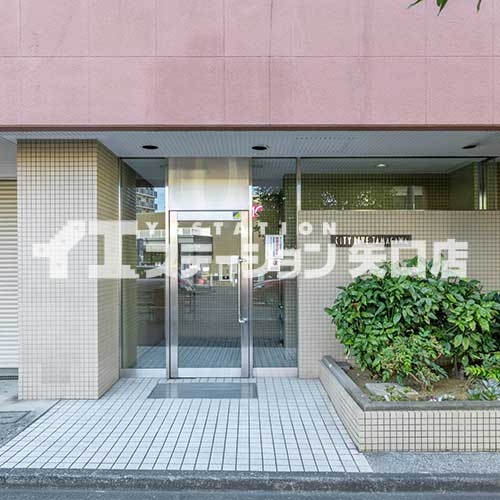 シティライブ多摩川　入口