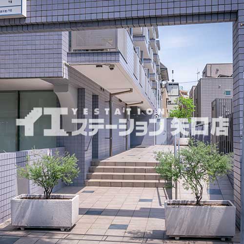 セザールプラザ久が原 入口